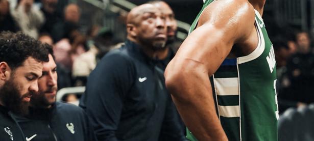 爱游戏平台登录入口-字母哥连续十五场比赛得分超过重返赛场，澳大利亚队不断突破！